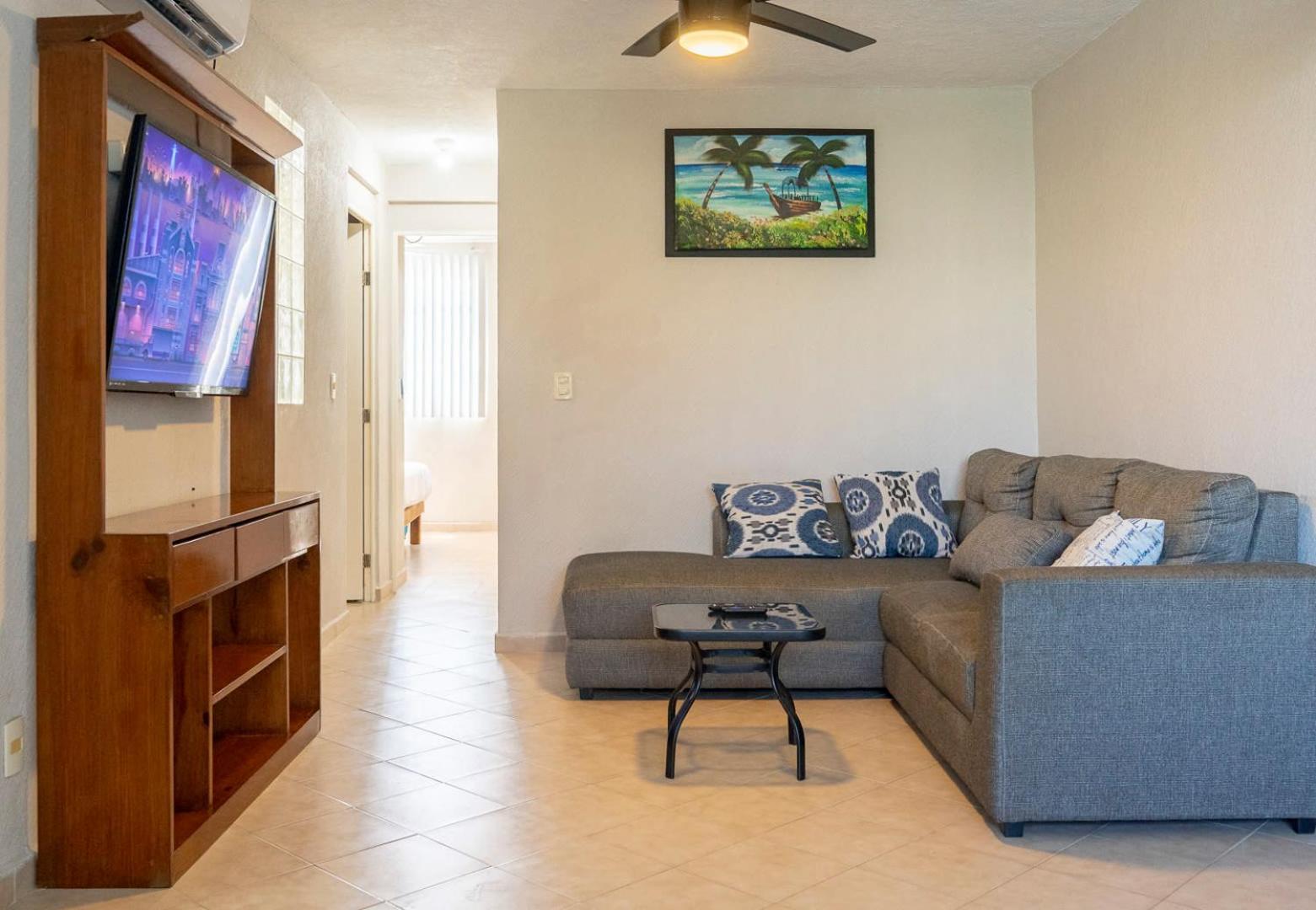 New Retreat Garden Pool & Gym Apartment